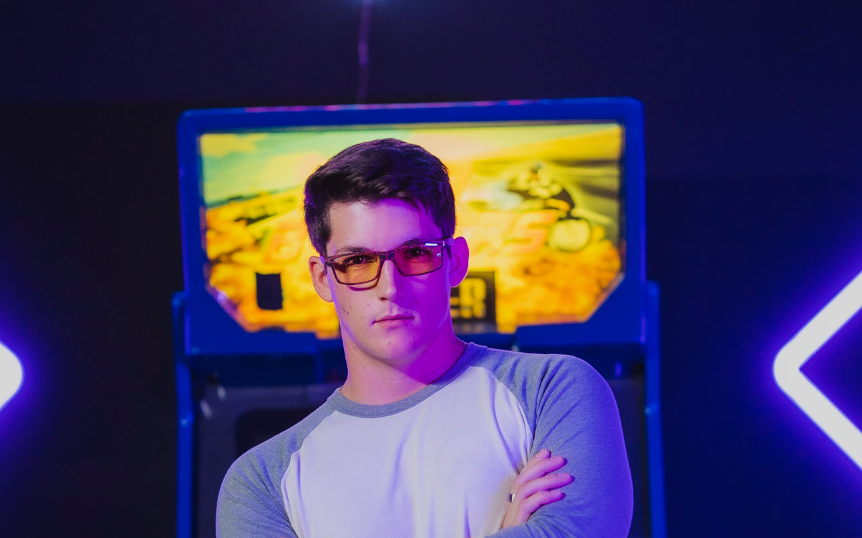 Leveling Up Your Setup Incorporating Blue Light Glasses into Your Gam