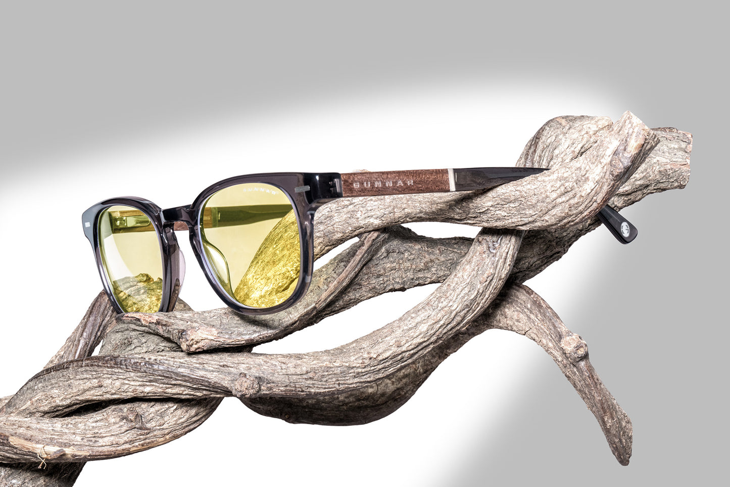 gray-crystal-walnut-amber
