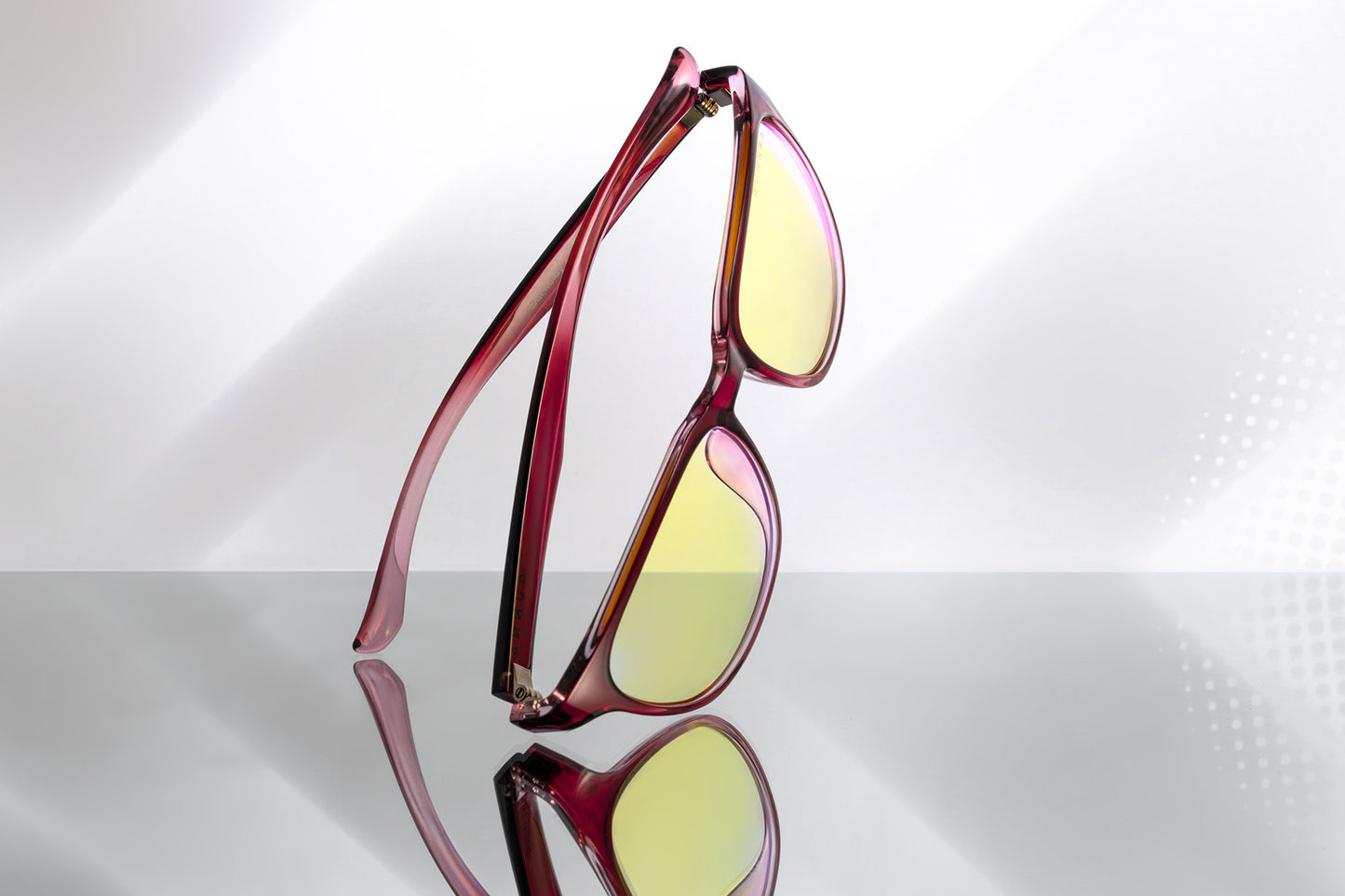 cranberry-crystal-fade-amber