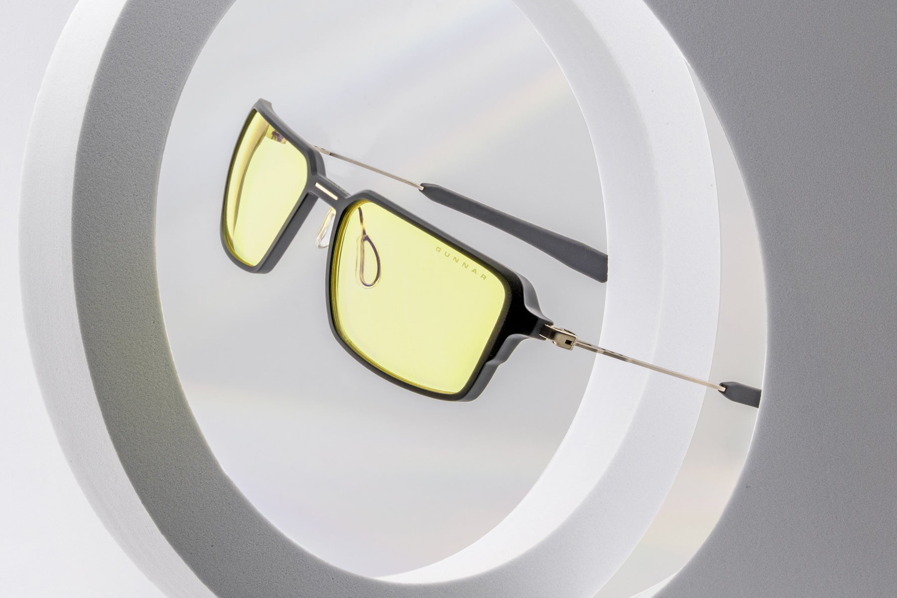 onyx-silver-clear-pro