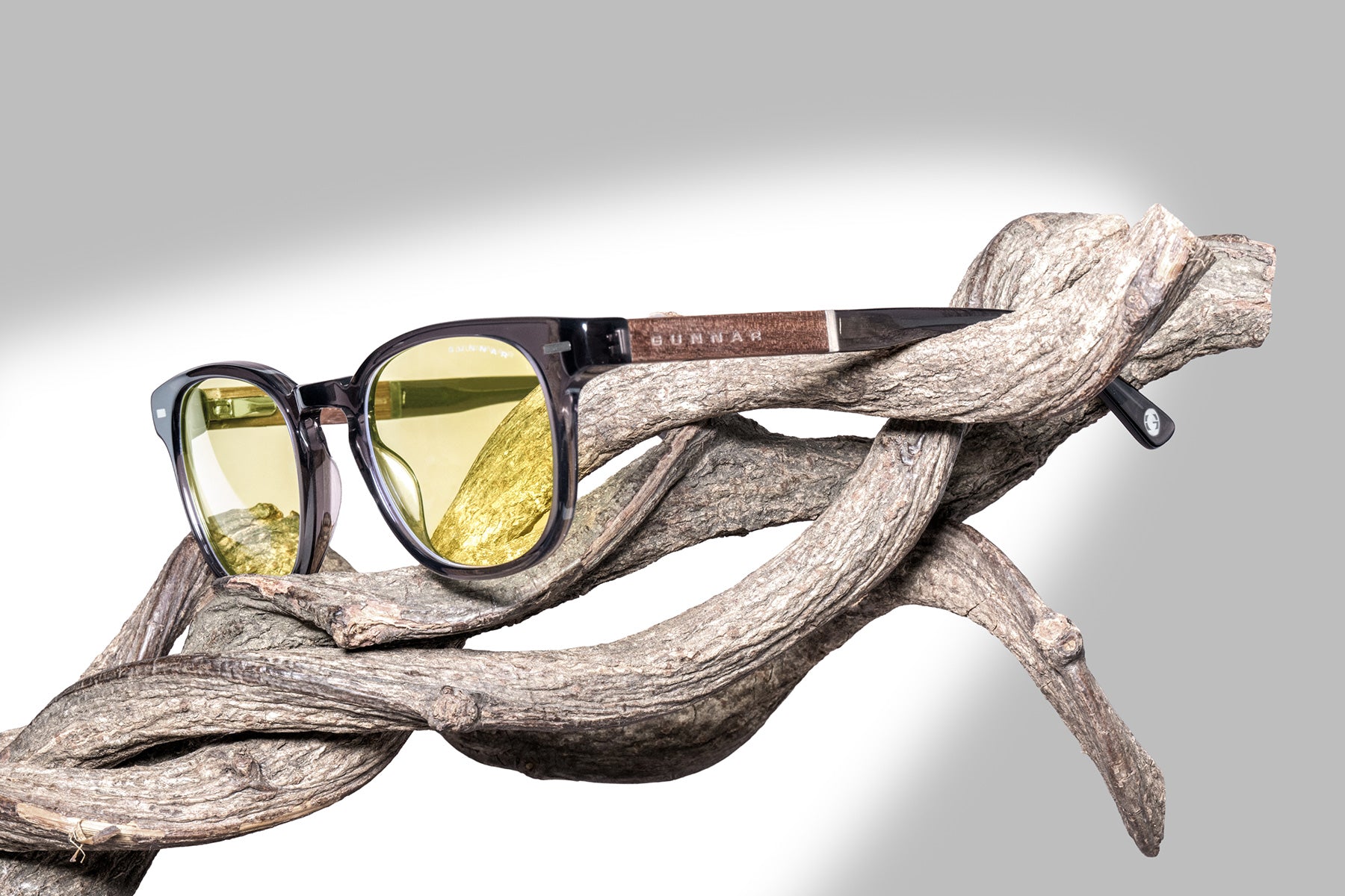 gray-crystal-walnut-amber