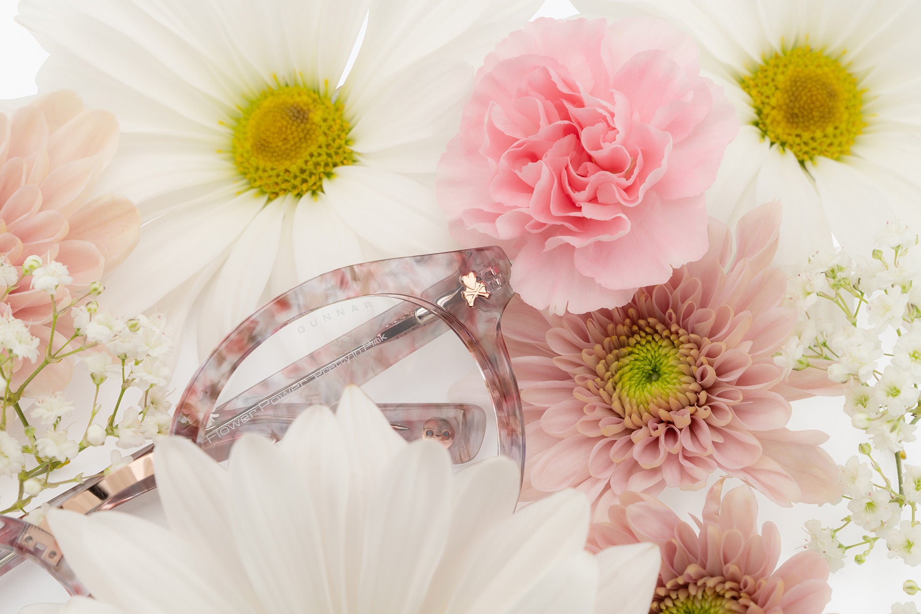 pretty-in-pink-amber-max